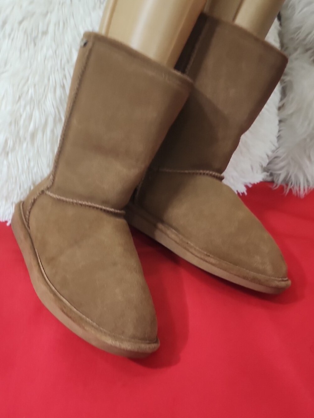 BearPaw Classic Chestnut Suede Cozy Boots